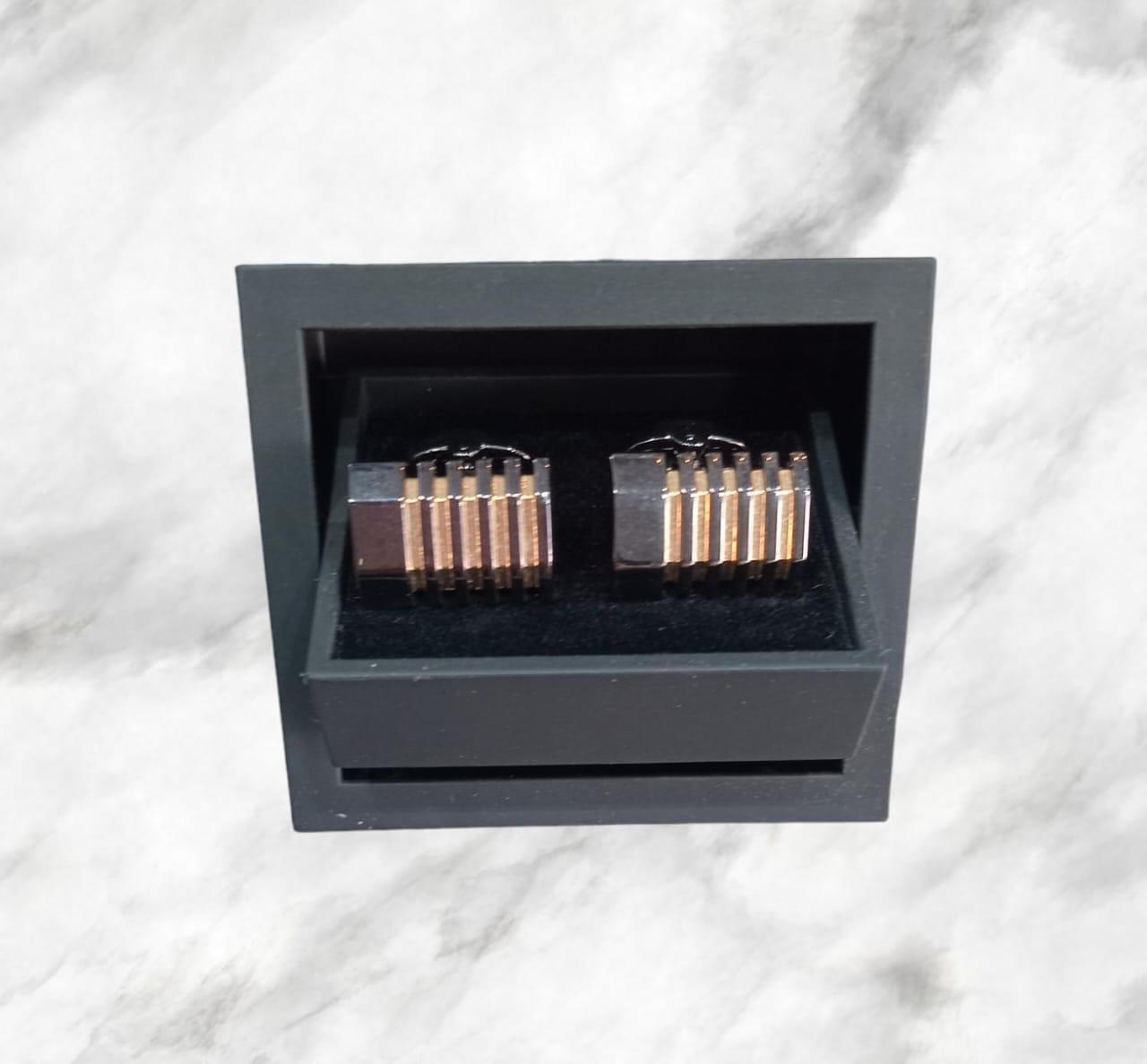 BOUTONS DE MANCHETTES SENATORI MEN'S - OutletMall.ma